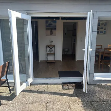 Haus Am Priwallstrand בית נופש